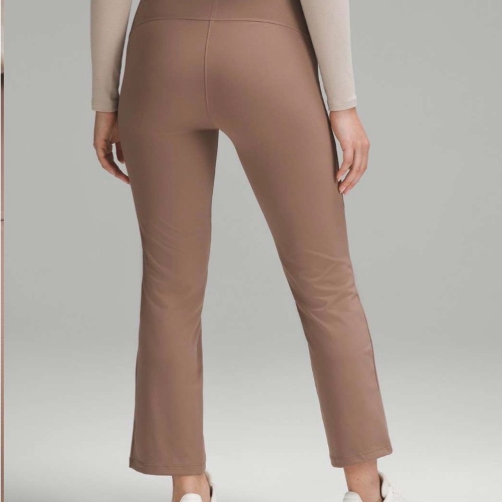 Lululemon Smooth Fit Pull-On High-Rise Cropped Pant